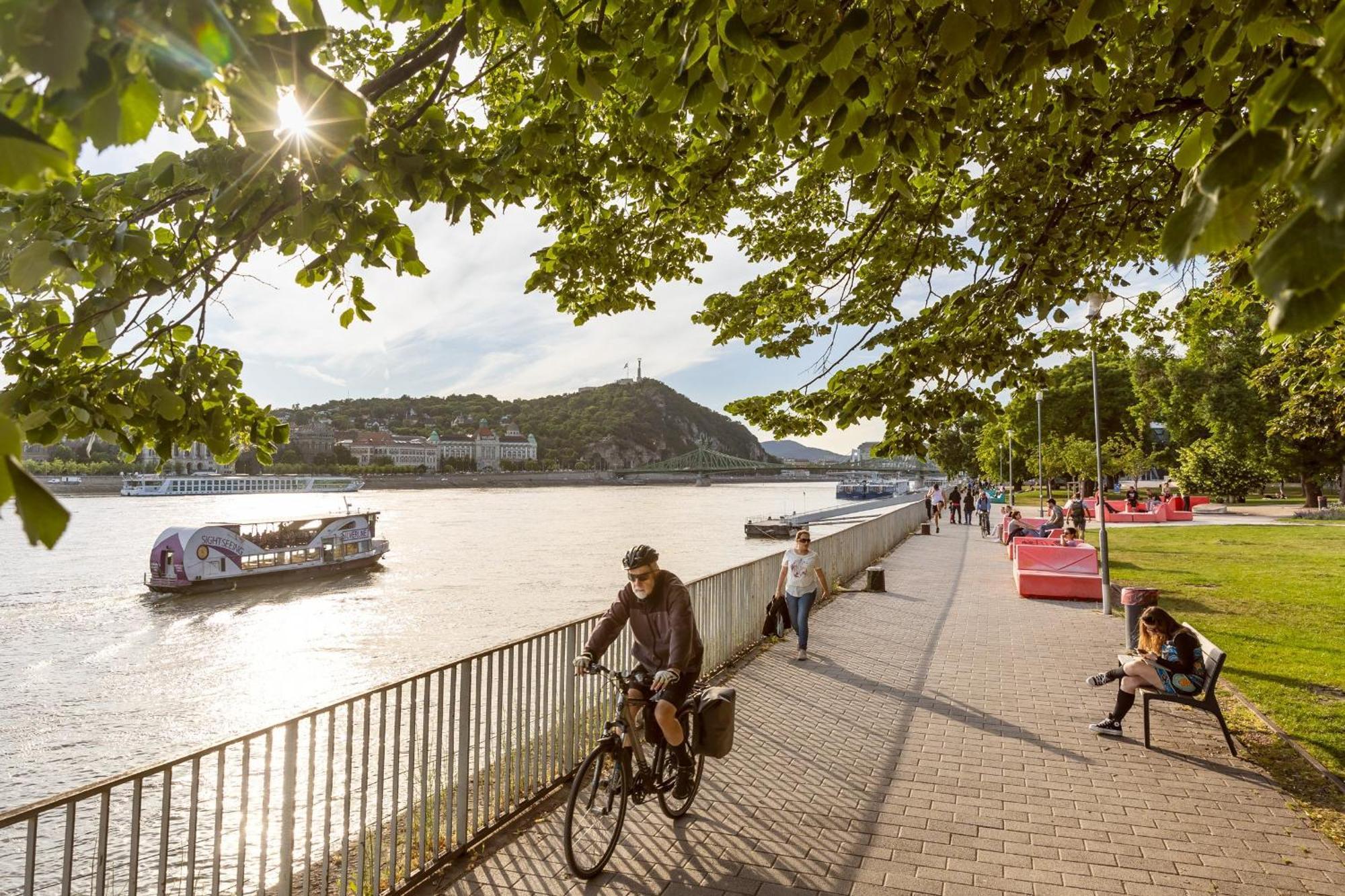Verno House Budapest, Vignette Collection By Ihg Eksteriør bilde The Rhine promenade