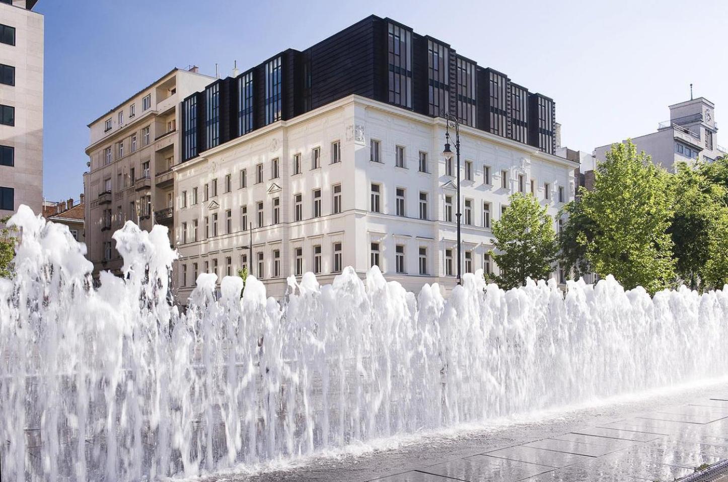Verno House Budapest, Vignette Collection By Ihg Eksteriør bilde The fountain